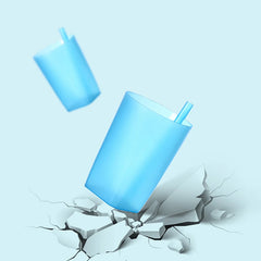 Children's cup with built-in straw, food-grade plastic water bottle