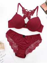 Vente chaude 2 pièces ensemble de sexy rouge avant bouton braissere beau dos papillon mode soutien-gorge push up femmes ensemble A2120