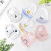 Bavoirs en Silicone souple pour bébés garçons et filles, bavoir imperméable pour nourrissons, tabliers de dessin animé pour nouveau-nés, bavoirs pour tout-petits, tissus pour rots, Bandana