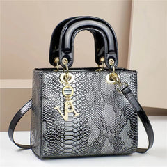 Luxury Leather Handbags for Women, Shoulder Bag, Top Handle, Trendy
