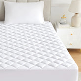 Yinlnpaul Couvre-matelas matelassé ajusté rafraîchissant Format King avec protection de matelas taille King, douce, respirante et à poche profonde adaptée jusqu'à 53 cm (King Blanc)