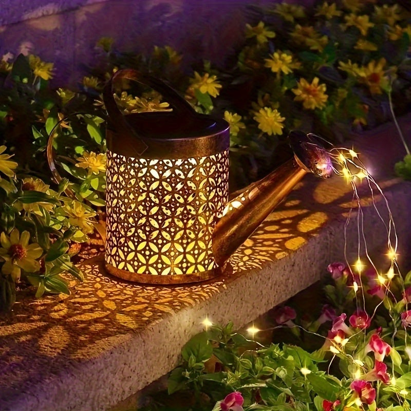 1/2 PCS LED Watering Can Solar Light Strings, Solar Lights Outdoor Christmas, Halloween Decorative Lamp, Solar Lantern Outdoor Hanging Hollowed-Out Design, Decorative Retro Metal Solar Light With Hook For Garden Table Patio Y