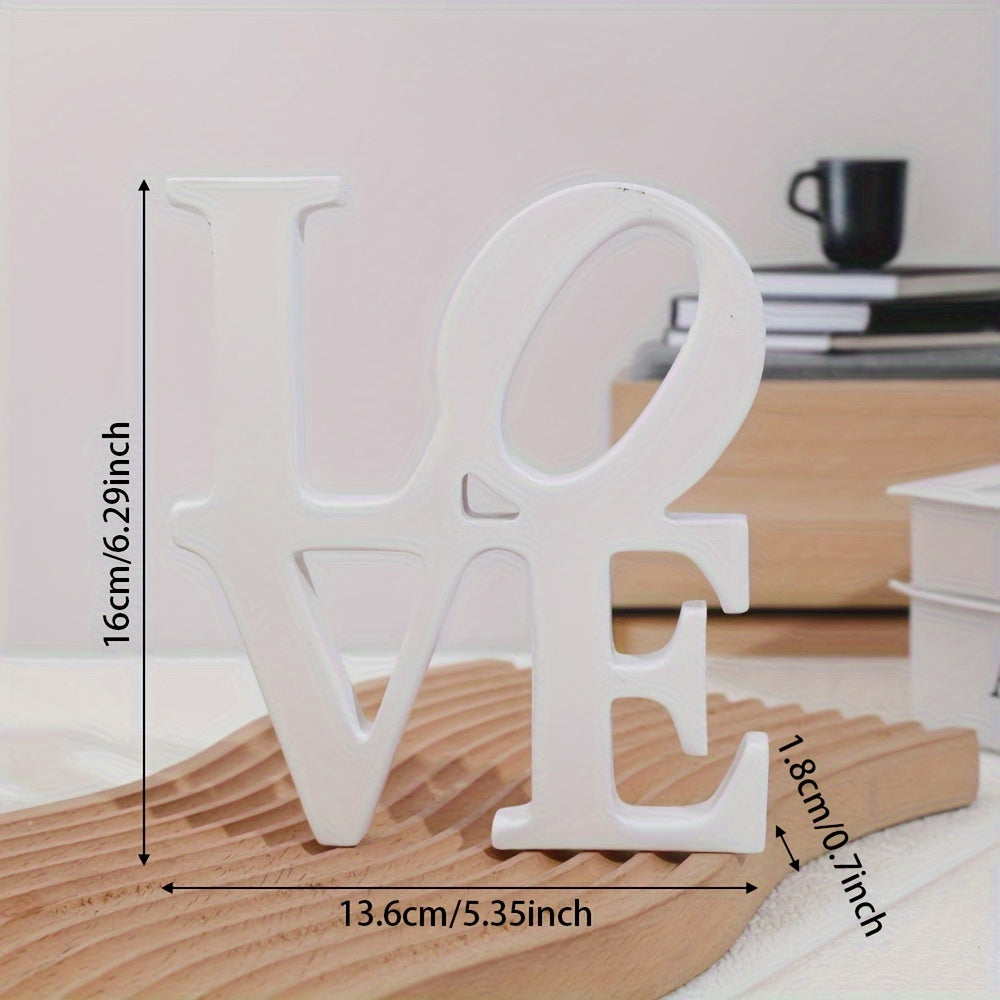 Charming Resin 'Love' Letter Decor - Classic Style, Battery-Free Holiday Ornament, Christmas Home Decor