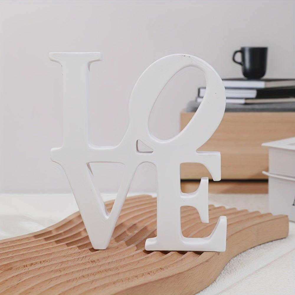 Charming Resin 'Love' Letter Decor - Classic Style, Battery-Free Holiday Ornament, Christmas Home Decor