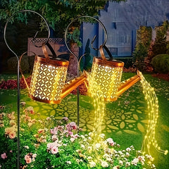1/2 PCS LED Watering Can Solar Light Strings, Solar Lights Outdoor Christmas, Halloween Decorative Lamp, Solar Lantern Outdoor Hanging Hollowed-Out Design, Decorative Retro Metal Solar Light With Hook For Garden Table Patio Y