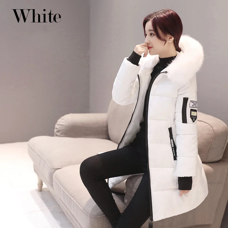 Parka à capuche avec col en fourrure pour femme, chaude, à la mode, confortable, poches zippées, longue veste élégante, Slim et épaisse, manteaux féminins, hiver