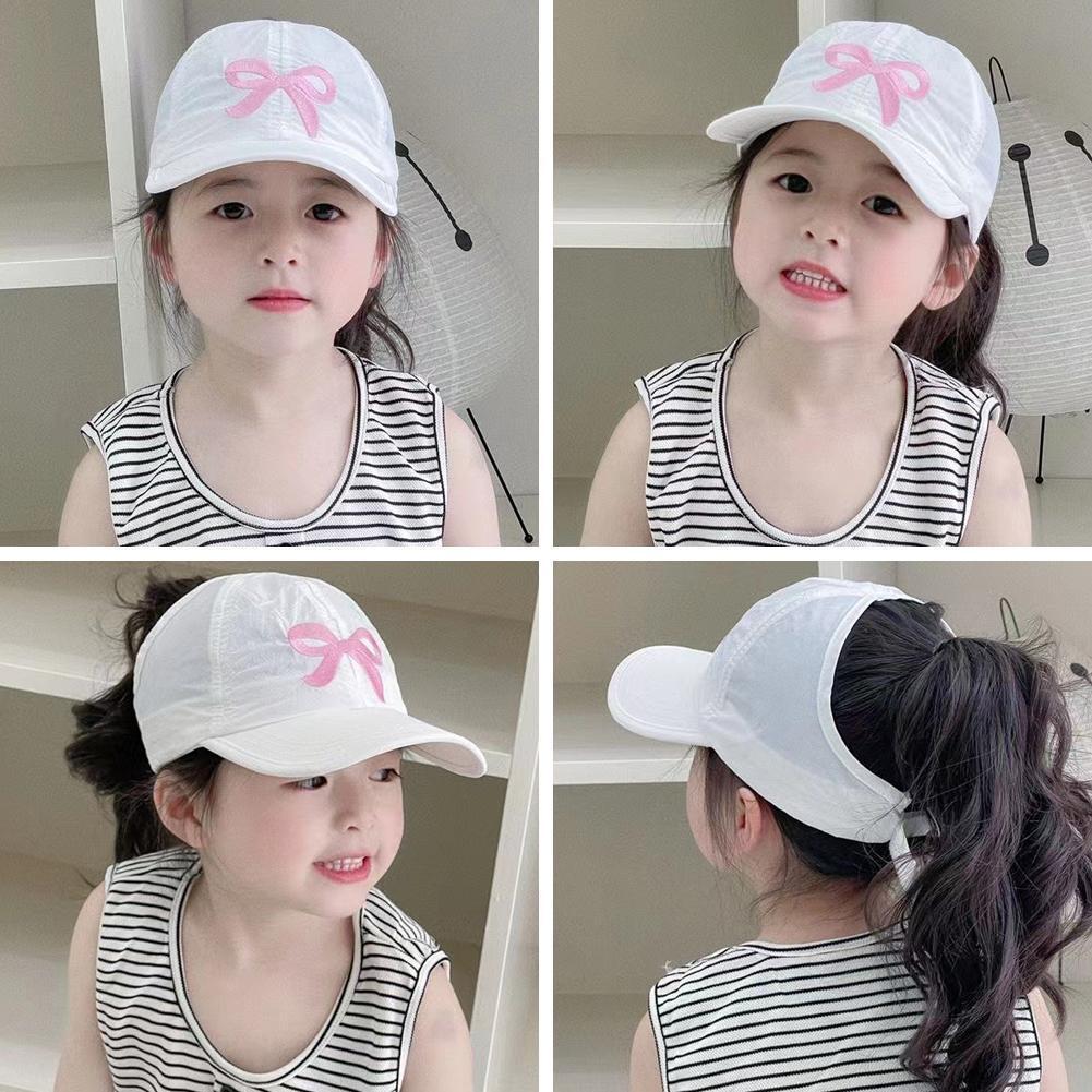 Visière de chapeau de baseball pour enfants mignons, casquette de soleil à nœud papillon imperméable, chapeau à queue de cheval haut pour petites filles, chapeau de plage d'été réglable de 2 à 5 ans
