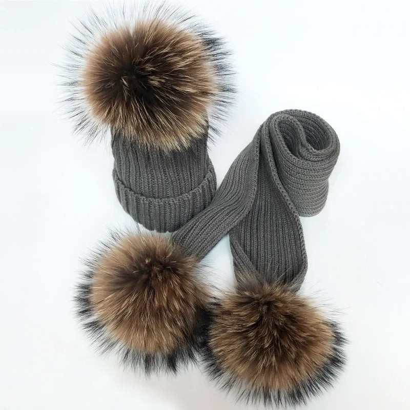 Parent-enfant chapeaux d'hiver mignon bébé fourrure Pompon chapeau écharpe ensembles réel naturel fourrure boule casquettes mère enfants chaud tricoté chapeaux hiver Bea