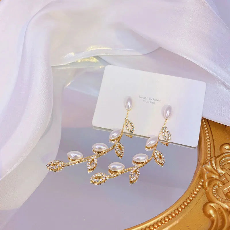 Boucles d'oreilles plaquées or véritable 14K, clous d'oreilles romantiques et élégants pour femmes, bijoux fins Glamour de qualité supérieure