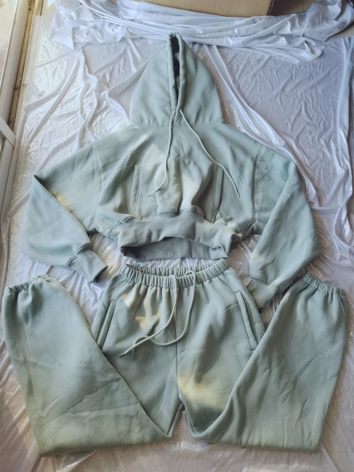 Sweat à capuche Smile avec pantalon de jogging pour femme, ensemble 2 pièces, tenue de sport décontractée, survêtement monochrome, imbibé de sueur, vente en gros, automne et hiver