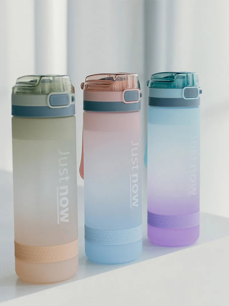 Bouteille d'eau en plastique de 600ml, livraison gratuite, articles portables, Shaker d'extérieur, Sport, mignon, pour filles, nouvelle mode