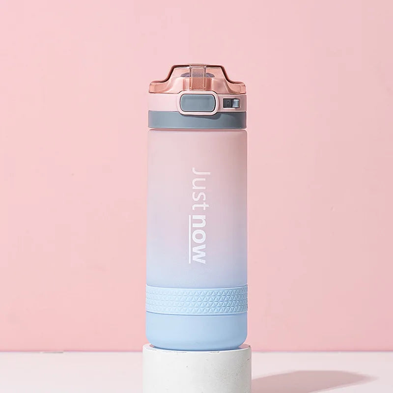 Bouteille d'eau en plastique de 600ml, livraison gratuite, articles portables, Shaker d'extérieur, Sport, mignon, pour filles, nouvelle mode