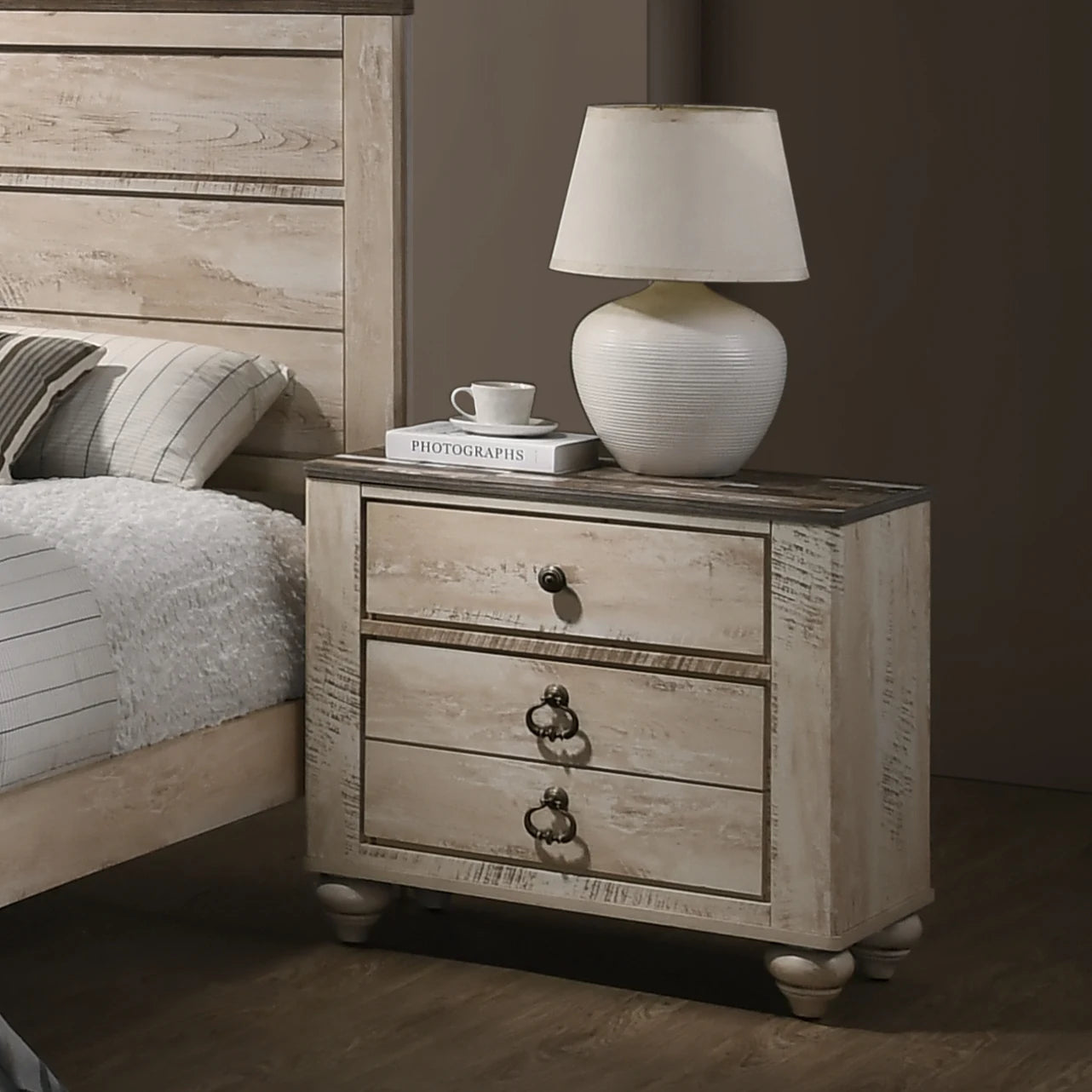 Contemporary White Wash Finish 4-Piece Bedroom Set-King Bed  Dresser Mirror and Nightstand