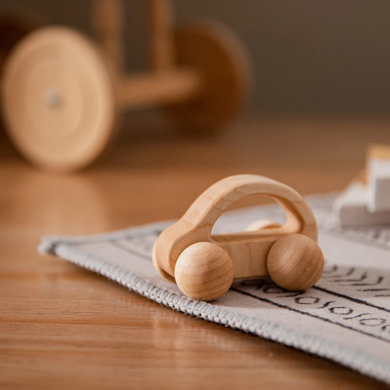 Décennie s de voiture en bois de hêtre pour bébé, jouets de dessin animé, Van dos Montessori, jouets de dentition pour enfants, cadeau d'anniversaire pour nouveau-né