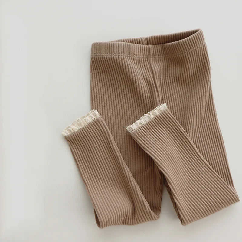 Leggings pour nouveau-né fille, vêtements pour nourrissons, en coton côtelé, solides, en dentelle, bouche de pied, pantalons slim, vêtements pour bébé