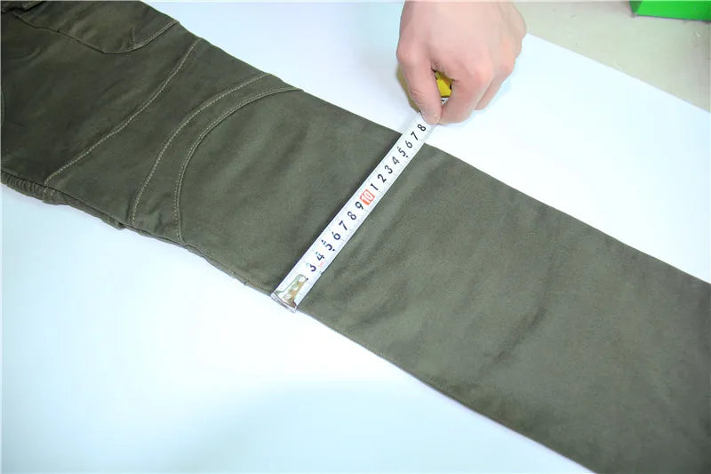 Jean moto pantalons Motocicleta Hombre jean à plumes Version Standard pantalon de conduite en voiture pantalon été équitation