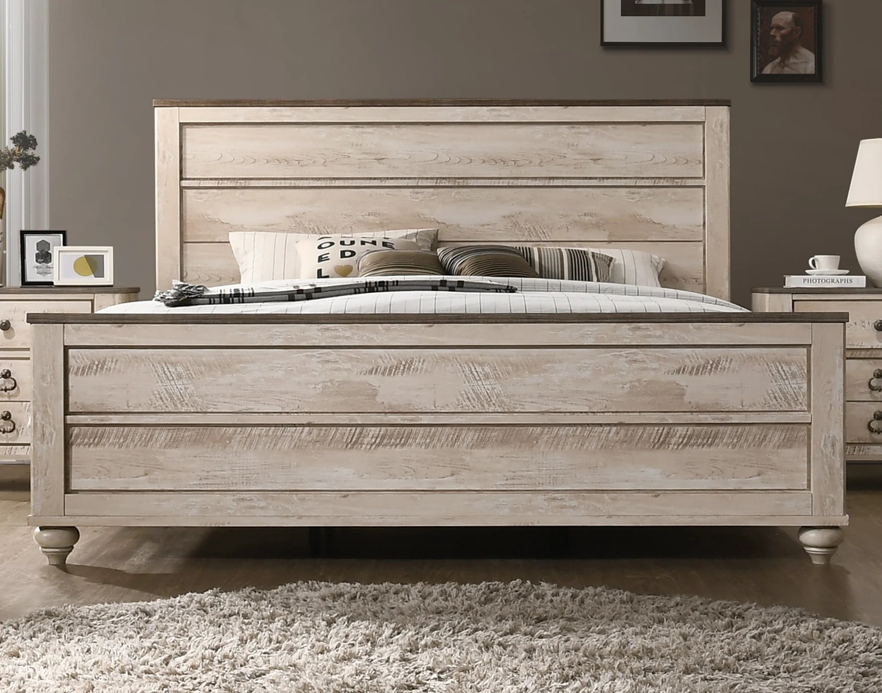 Contemporary White Wash Finish 4-Piece Bedroom Set-King Bed  Dresser Mirror and Nightstand