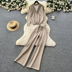 Fashionable Casual Two-piece Knitted Top for Women in Autumn Two-piece Set High Waist Casual Pants