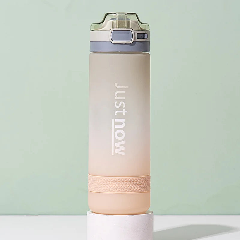 Bouteille d'eau en plastique de 600ml, livraison gratuite, articles portables, Shaker d'extérieur, Sport, mignon, pour filles, nouvelle mode