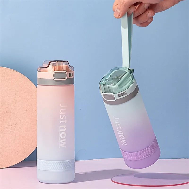 Bouteille d'eau en plastique de 600ml, livraison gratuite, articles portables, Shaker d'extérieur, Sport, mignon, pour filles, nouvelle mode