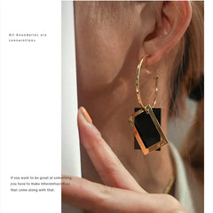 2025 boucles d'oreilles carrées géométriques pour femmes boucles d'oreilles suspendues couleur or noir boucles d'oreilles de déclaration de mode bijoux féminins