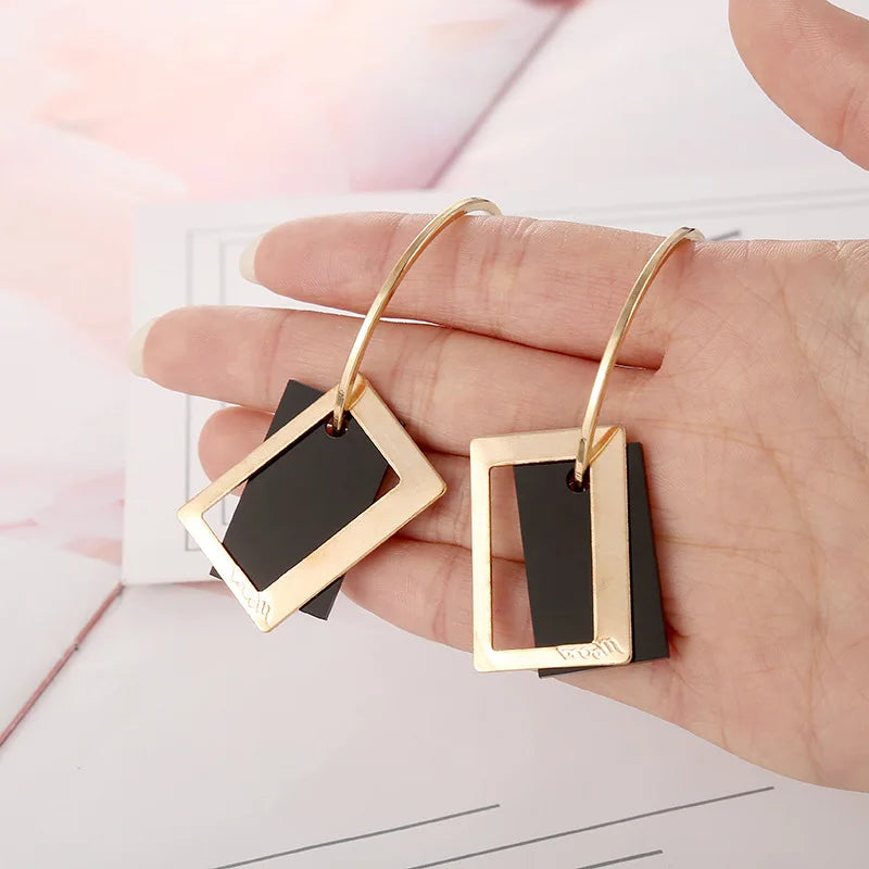2025 boucles d'oreilles carrées géométriques pour femmes boucles d'oreilles suspendues couleur or noir boucles d'oreilles de déclaration de mode bijoux féminins