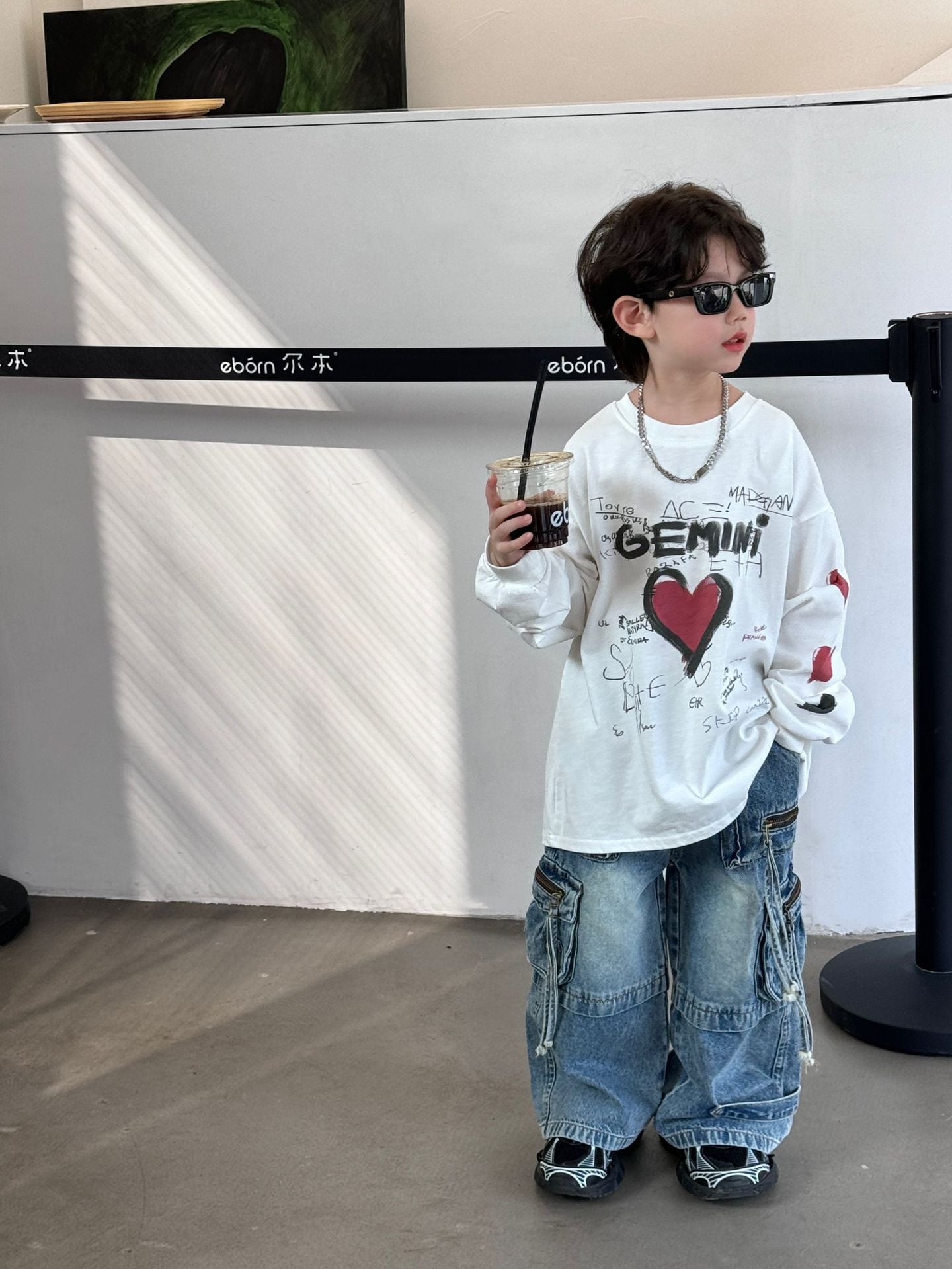 Bébé enfants Denim pantalon printemps automne nouveau à la mode Cargo jean garçon Style coréen décontracté beau pleine longueur poche pantalon