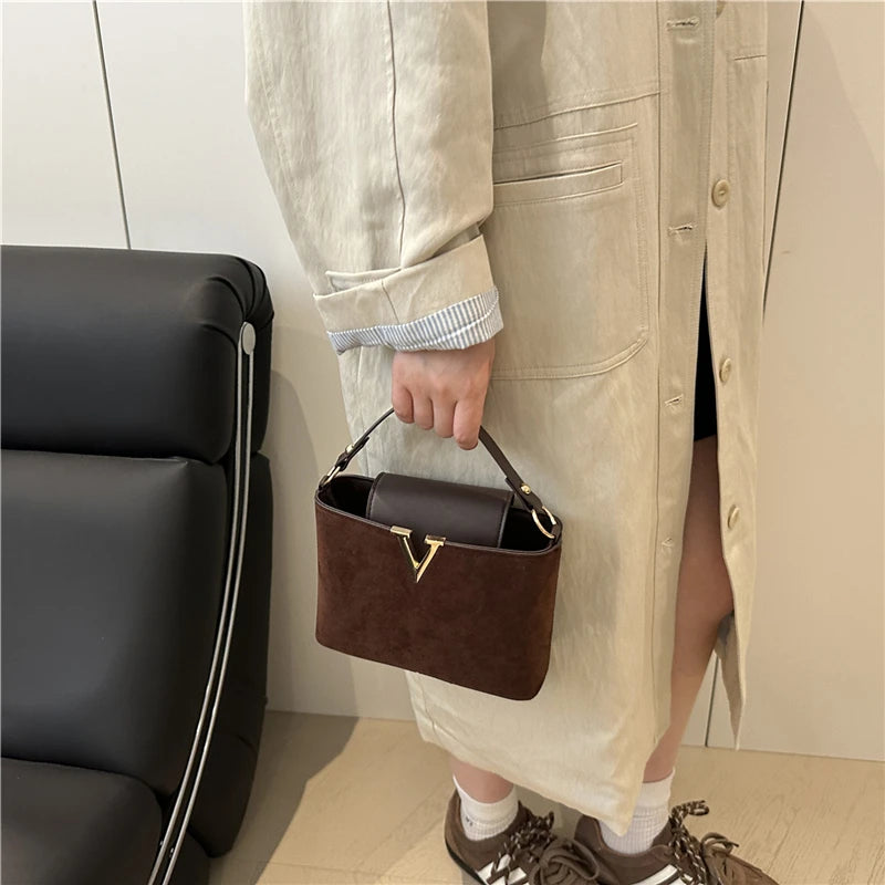 Fashionable mini suede bag for women, faux suede tote bag, decorative handbag with locking buckle, shoulder bags 