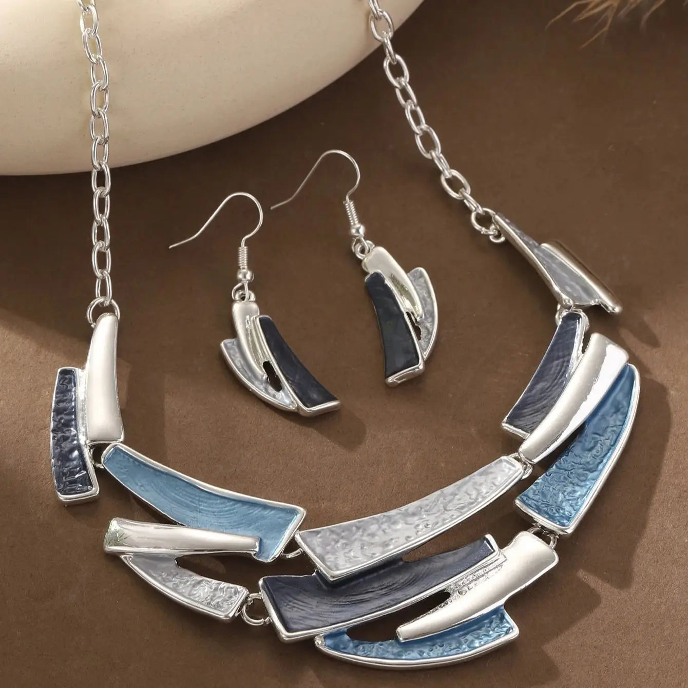 Cring Coco – ensemble de bijoux géométriques en émail fait à la main, ensemble de colliers et boucles d'oreilles populaires pour femmes, cadeau de saison de remise de diplôme