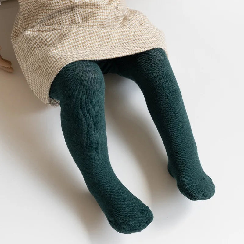 A pair of full-leg baby leggings suitable for boys and girls aged 0 to 4 years, available in five colors.