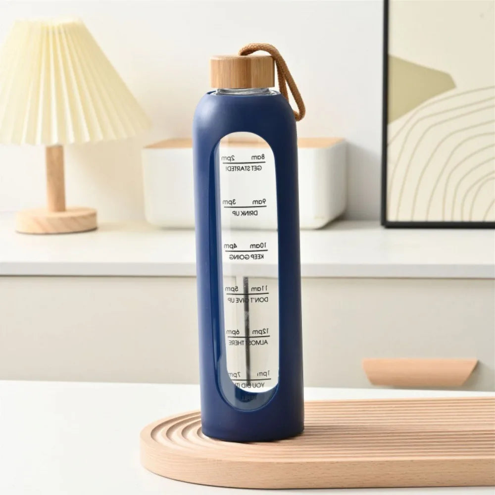 Nouveau 32oz 1L bouteilles d'eau en verre marqué dans le temps couvercle en bambou sans plomb motivation Sport manchon en Silicone bouteille de boisson Portable cadeau