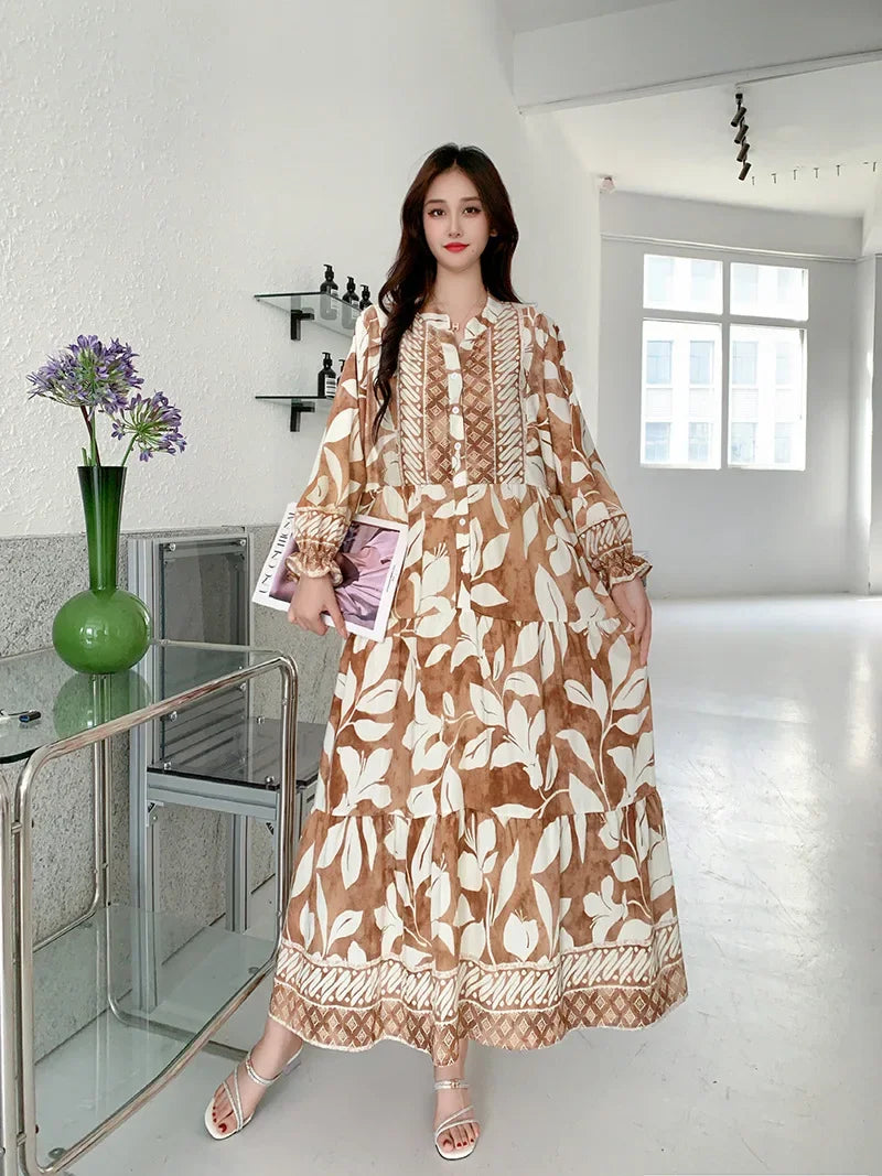 Loose-fitting bohemian cotton dress with floral print, long sleeves, plus size, maternity maxi dress for pregnant women and expectant mothers