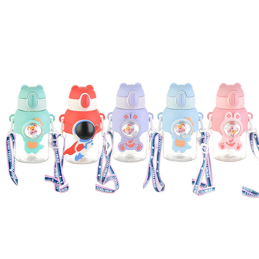 Tasse d'eau d'été Kawaii de 600ML pour enfants, tasse en paille antichute de grande valeur pour garçons et Cirls, bouilloire pour bébé aller à l'école