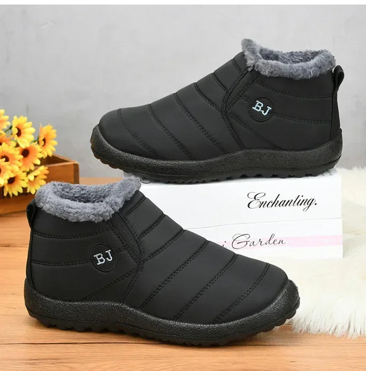 Bottes d'hiver imperméables pour femmes, bottines de neige en peluche, chaudes, noires, chaussures à plateforme en coton pour Couple, nouvelle collection 2023