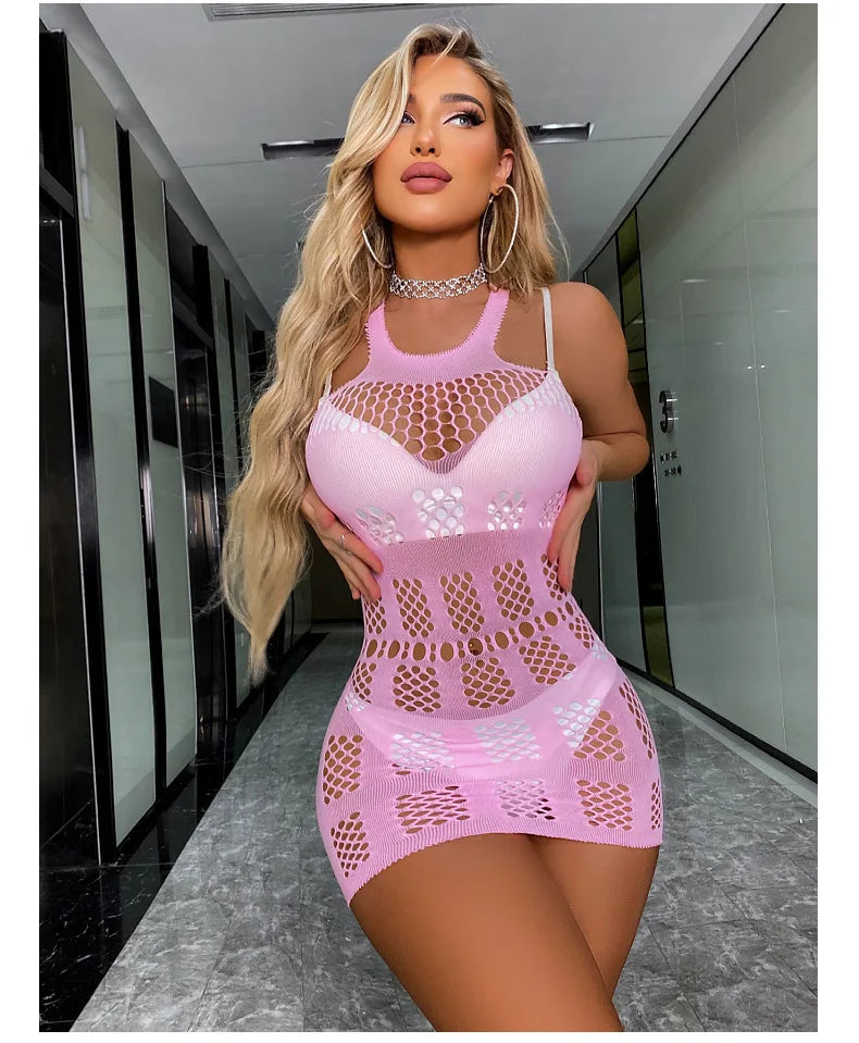 Sexy femmes résille licou robe dos nu coupe basse serré crayon robe mignonne grande taille Mini robe boîte de nuit robe de danse Beatchwear