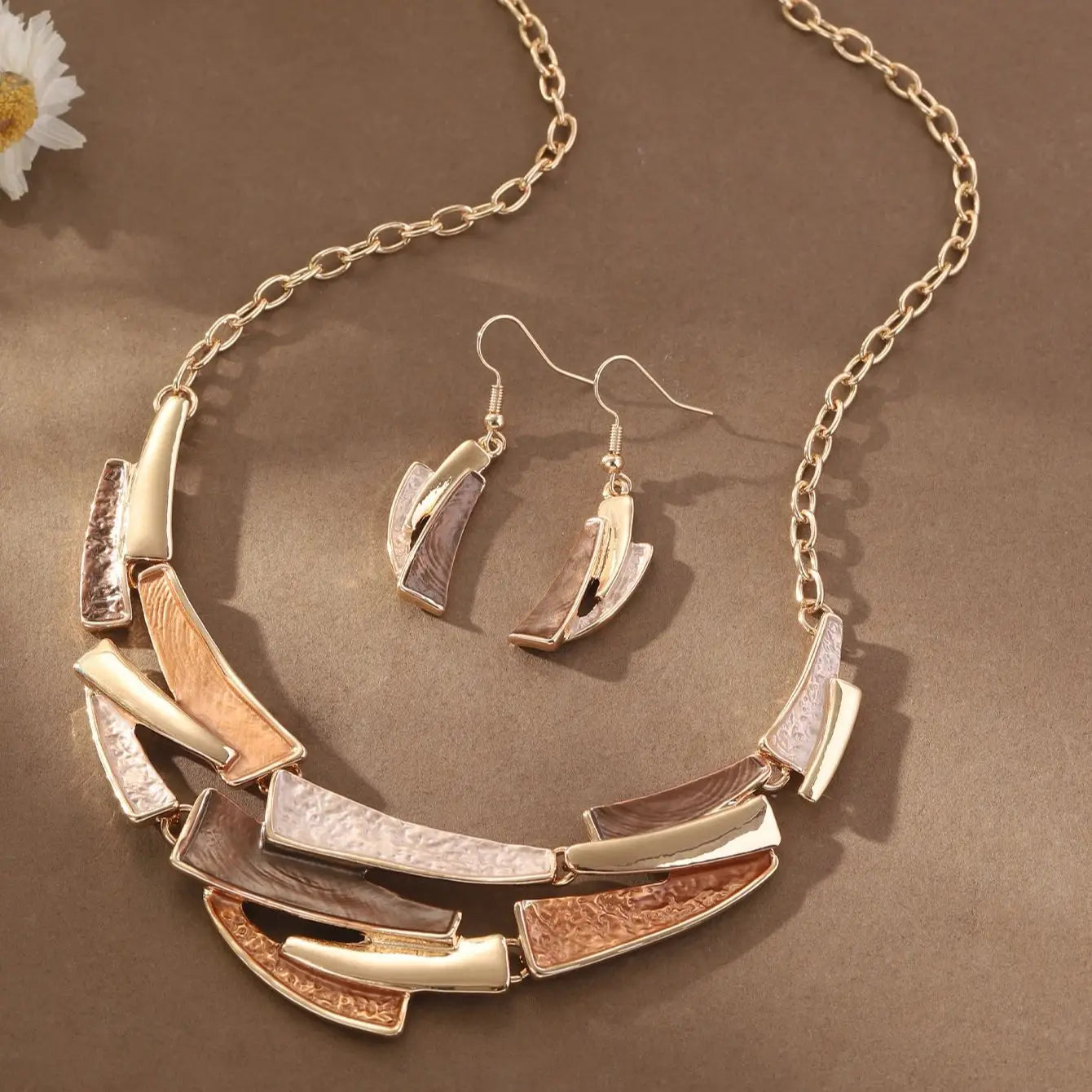 Cring Coco – ensemble de bijoux géométriques en émail fait à la main, ensemble de colliers et boucles d'oreilles populaires pour femmes, cadeau de saison de remise de diplôme