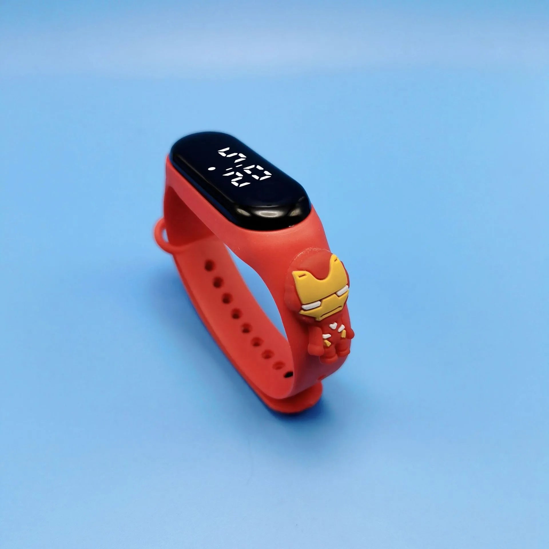 Dessin animé Marvel montre pour enfants montres de mode électronique affichage LED numérique montres étanche cadeau de vacances enfants montres