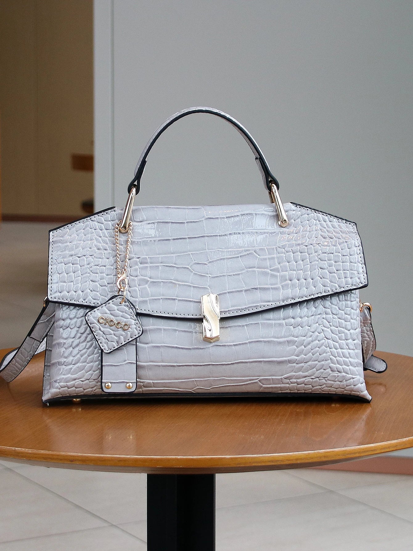 2025 nouveau rétro bleu en forme de serpent sac à main de haute qualité mode luxe sac à main léger grande capacité une épaule messen