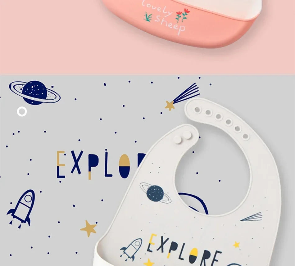 Bavoirs en Silicone souple pour bébés garçons et filles, bavoir imperméable pour nourrissons, tabliers de dessin animé pour nouveau-nés, bavoirs pour tout-petits, tissus pour rots, Bandana