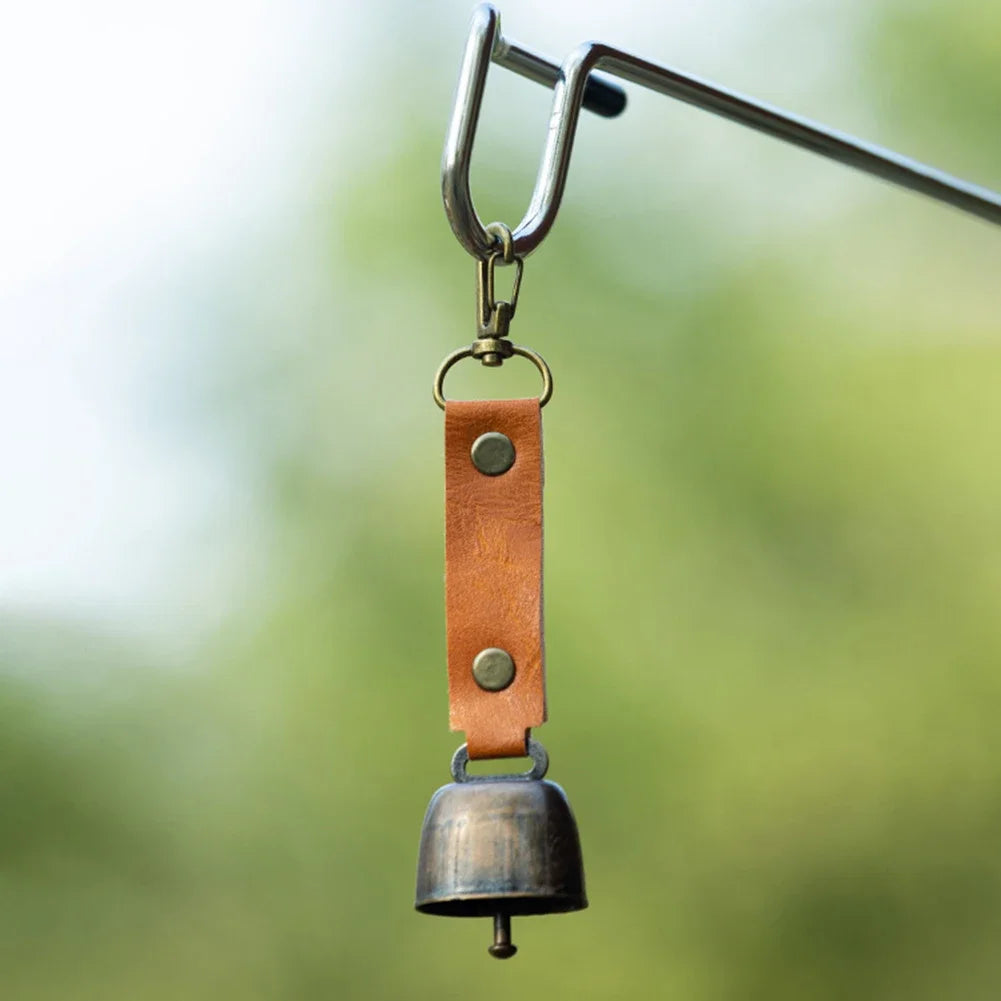 Loud bear bell with emergency whistle set, magnetic bear bell, silent repellent bell, bear bell for bear deterrence, 1-5 pieces