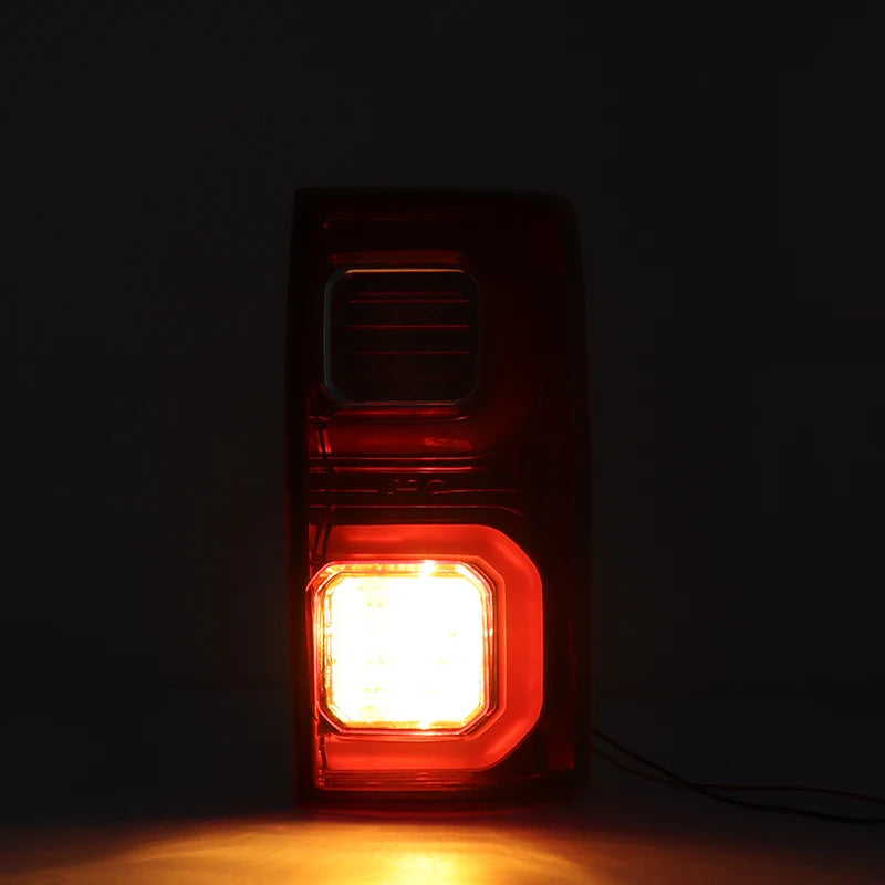 Feu arrière de voiture avec ampoules, faisceau de câbles, feu arrière pour pick-up JAC T8, accessoires de voiture, nouvelle collection