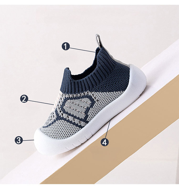 Nouvelles chaussures pour enfants en bas âge frappé printemps et automne décontracté polyvalent bébé chaussures semelle souple coup