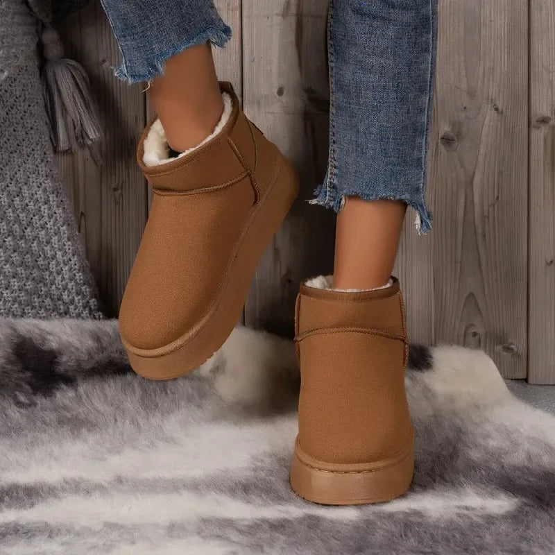 Bottes de neige à plateforme épaisse en peluche pour femme, chaussures d'hiver en fourrure et coton, en Faux daim, à enfiler, rembourrées à la cheville