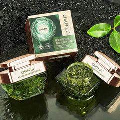 Effective and revitalizing face cream, beauty, lifting, brightening, moisturizing, skincare, Korean makeup