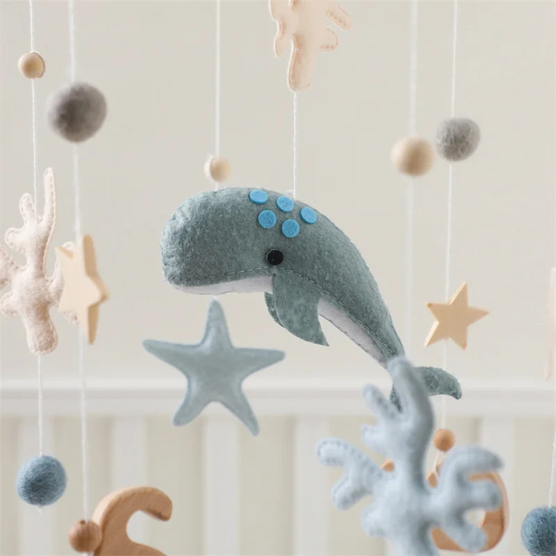 Hochets pour nouveau-né de 0 à 12 mois, jouets en feutre doux, cloche de lit de baleine, berceau Mobile suspendu, carrousel Musical, jouet pour garçons et filles, cadeau