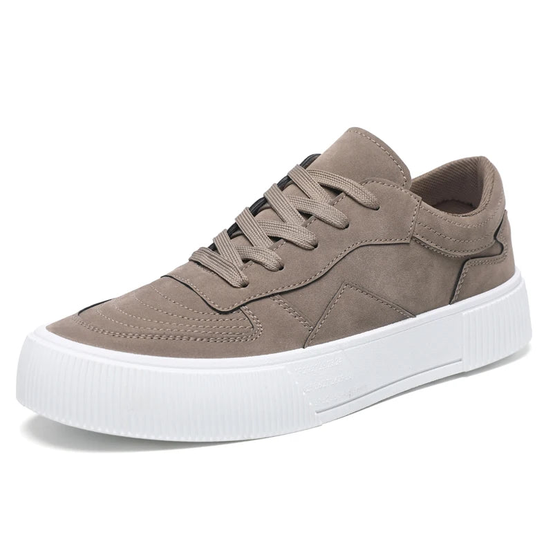Baskets pour hommes chaussures plates de mode pour homme chaussures décontractées de haute qualité pour hommes classique confortable résistant à l'usure couleur Pure