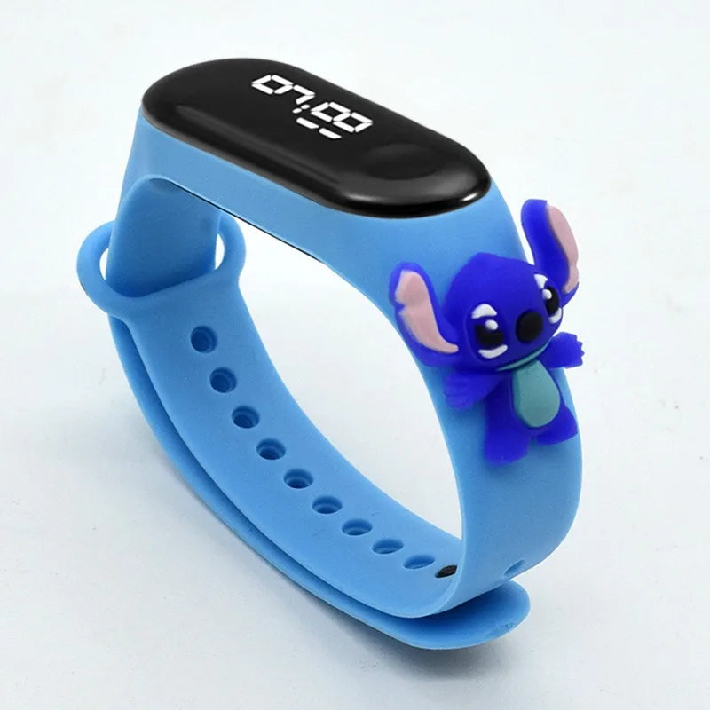 Dessin animé Marvel montre pour enfants montres de mode électronique affichage LED numérique montres étanche cadeau de vacances enfants montres