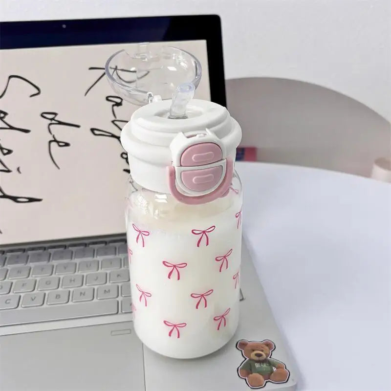 Bouteille d'eau mignonne avec paille, couvercle Pop-Up Portable en plastique, tasse d'eau Kawaii, bouteille d'eau anti-fuite, sans BPA