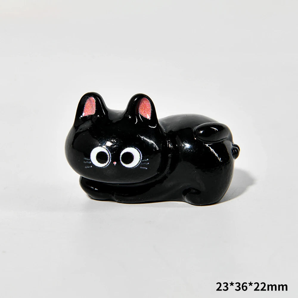 Cartoon resin cat figurine, mini kitten, tilted head, home decorations, small creative figurines for car and desk mounting
