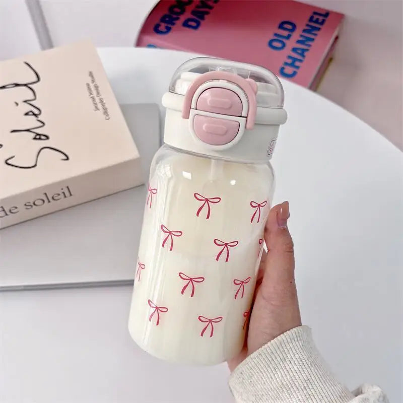 Bouteille d'eau mignonne avec paille, couvercle Pop-Up Portable en plastique, tasse d'eau Kawaii, bouteille d'eau anti-fuite, sans BPA
